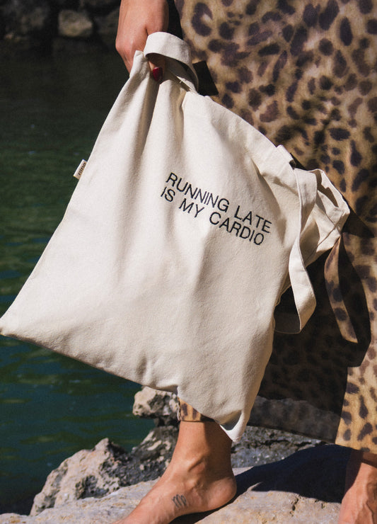 'Running late' tote bag