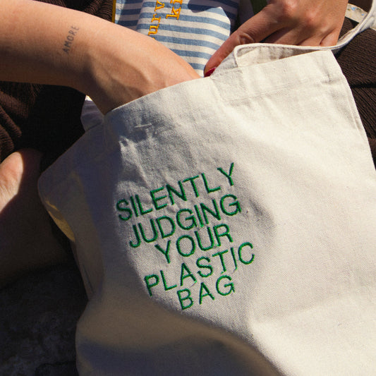 'Silently judging' tote bag